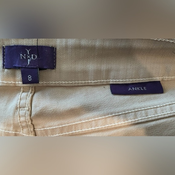NYDJ Jeans Size 8 Tan Color Tuck Technology Straight Leg Fit Ankle Flattering - Picture 7 of 11